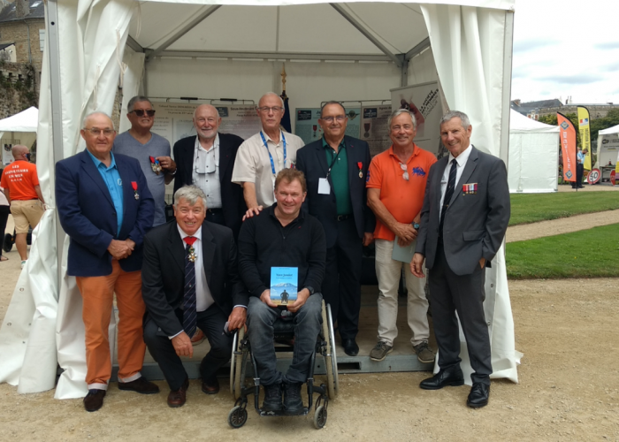 yann-Jandot_et_le_bureau